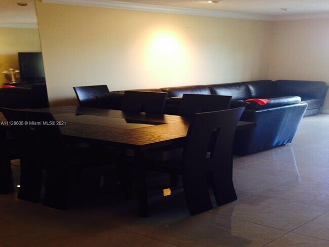 Building Photo - 4121 Stirling Rd