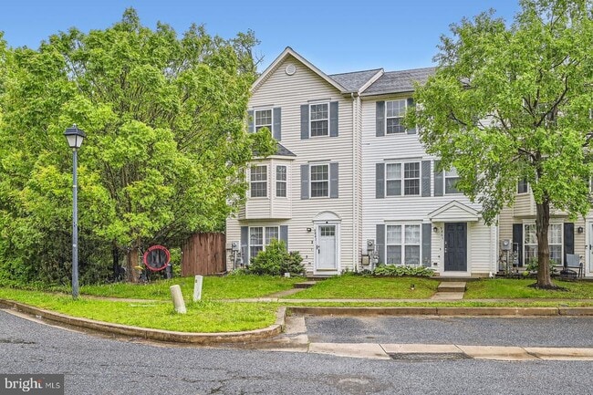 Primary Photo - 9863 Greenbriar Way