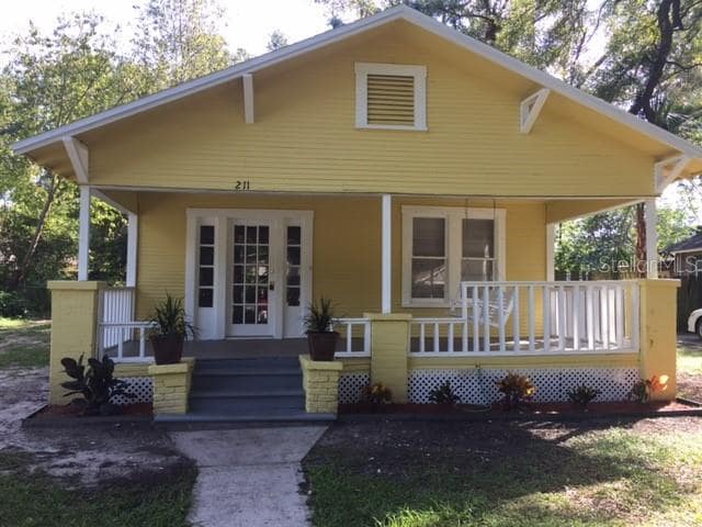 Primary Photo - 211 E Cluster Ave
