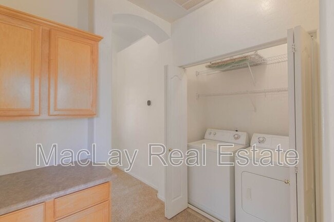 Building Photo - 16828 S Blue Ct