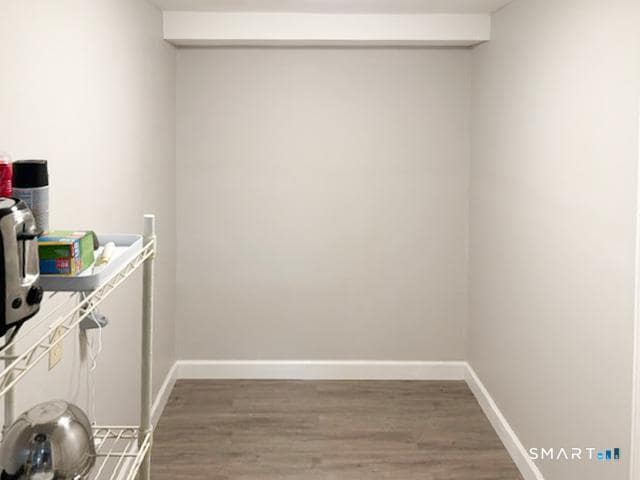 Building Photo - 961 N High St