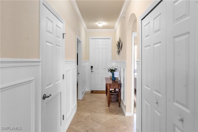 Building Photo - 9727 Acqua Ct