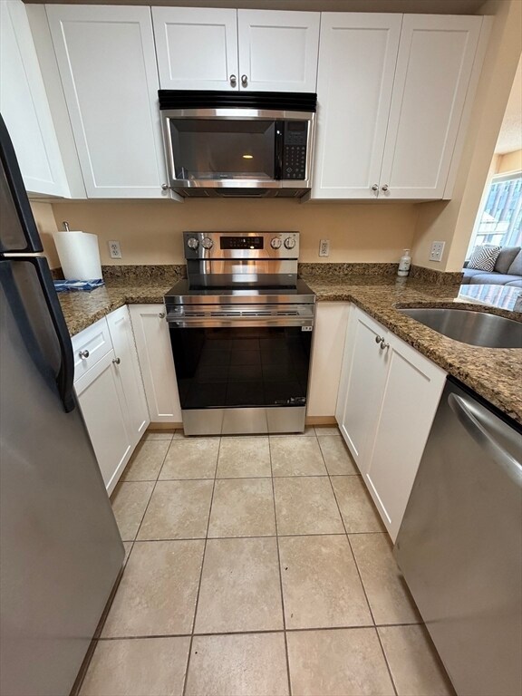 Building Photo - 8 Museum Way