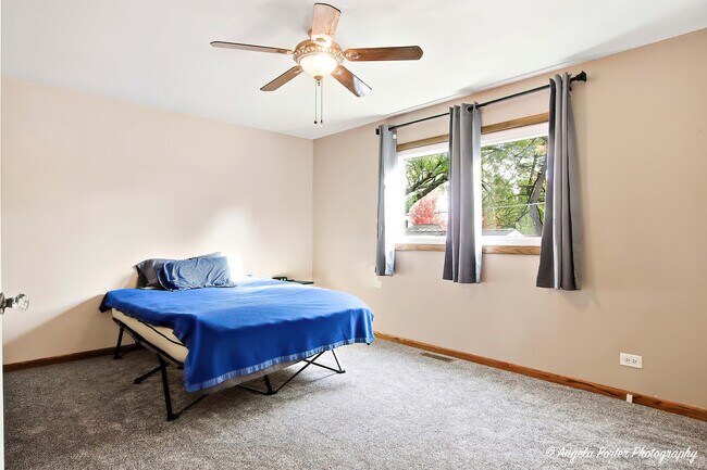 Building Photo - 34679 N Hiawatha Trl