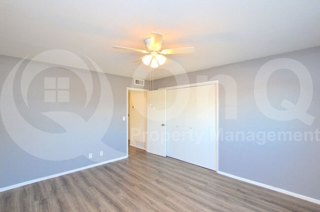 Building Photo - 1305 E Downing St