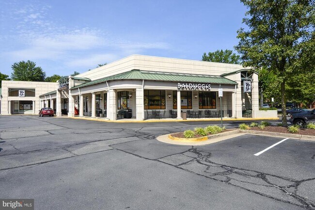 Building Photo - 7621 Tremayne Pl