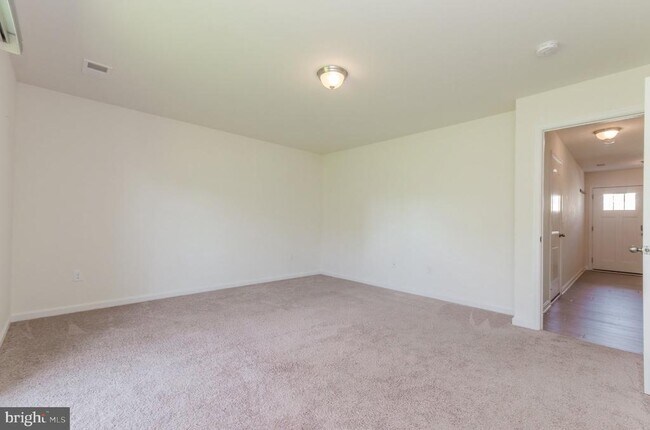 Building Photo - 172 Drexel Ct