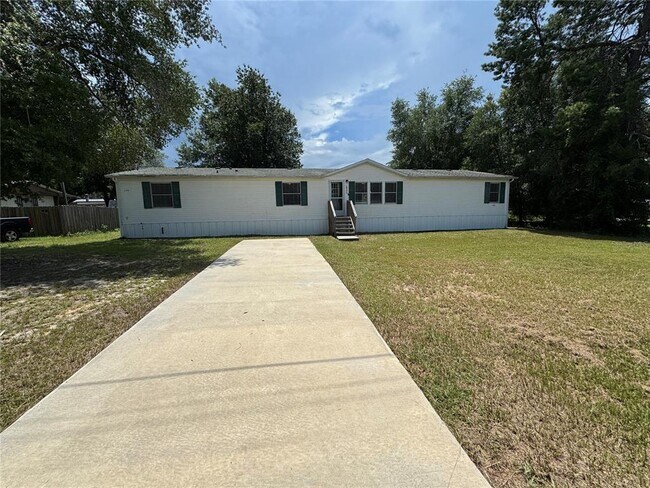 Primary Photo - 18384 SE 54th St