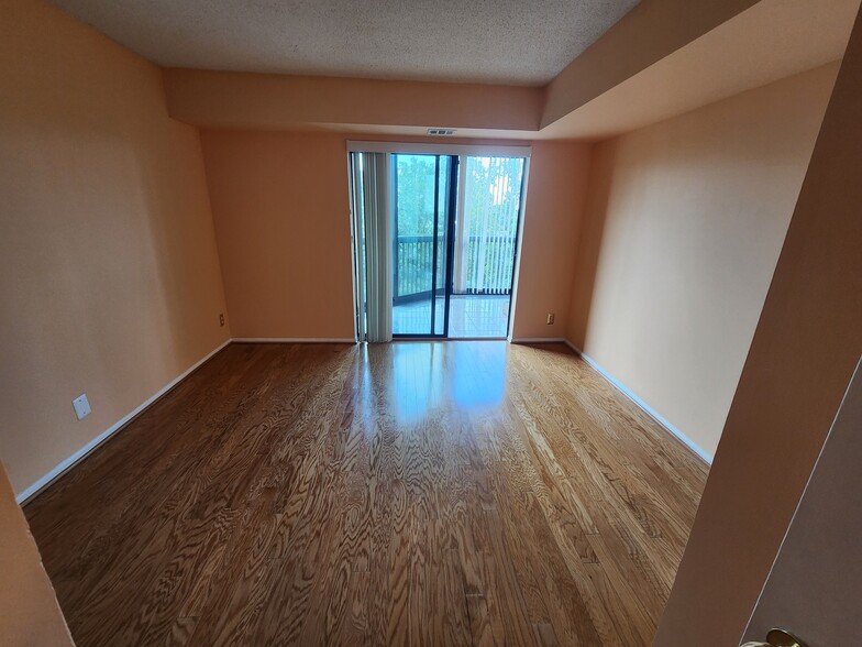 Second bedroom - 5901 Mt Eagle Dr