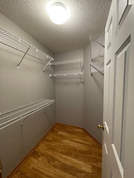 Building Photo - 7832 Harvest Lane