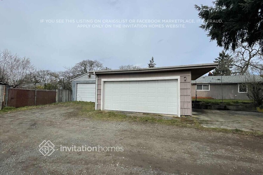 Building Photo - 7020 87th St SW