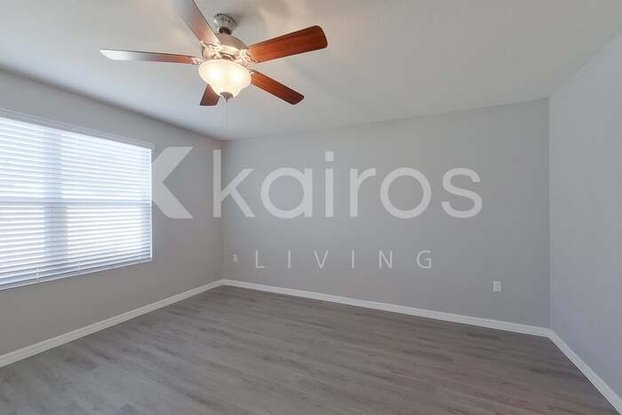 Building Photo - 8684 SW 44th Ct