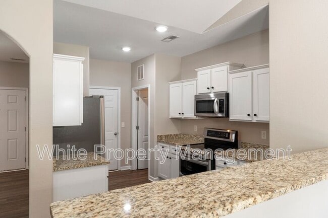 Building Photo - 6113 Purbeck Way