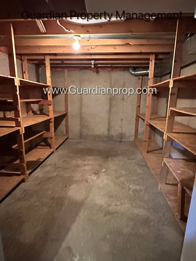 Building Photo - Rosemount Single Family Home, Corner lot, ...