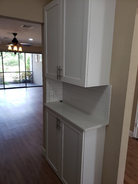 Building Photo - 26560 Southern Pines Dr