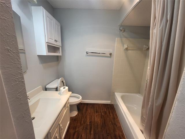 Building Photo - 5037 Sundown Dr