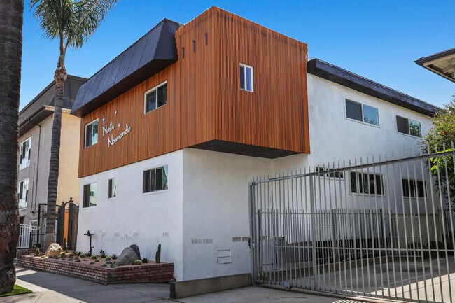 Building Photo - 111 N Normandie Ave