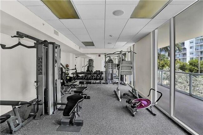 Building Photo - 720 NE 62nd St