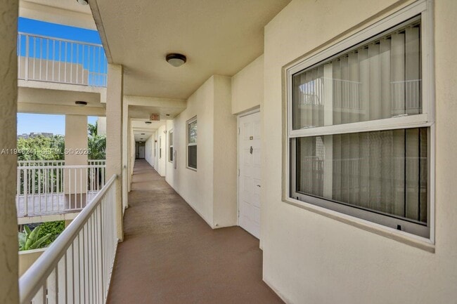 Building Photo - 10730 NW 66th St