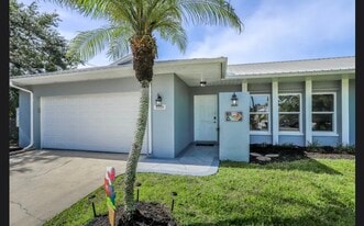 Building Photo - 1518 SE 32nd St