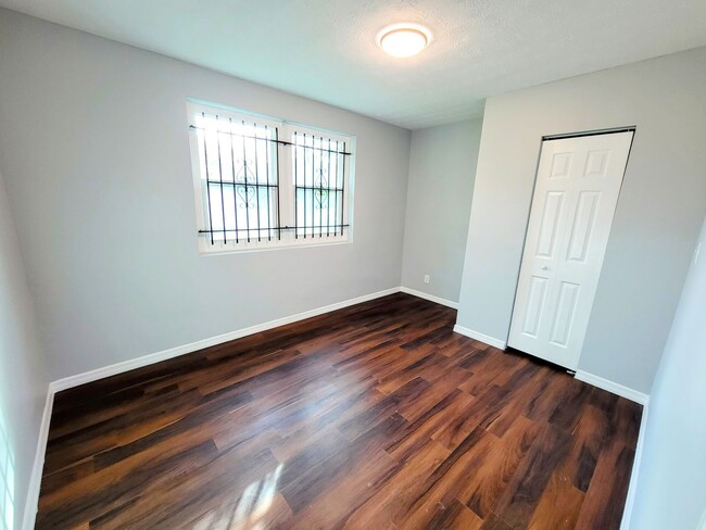 Building Photo - Perfect 3-Bedroom 1-Bath Rental Home North...