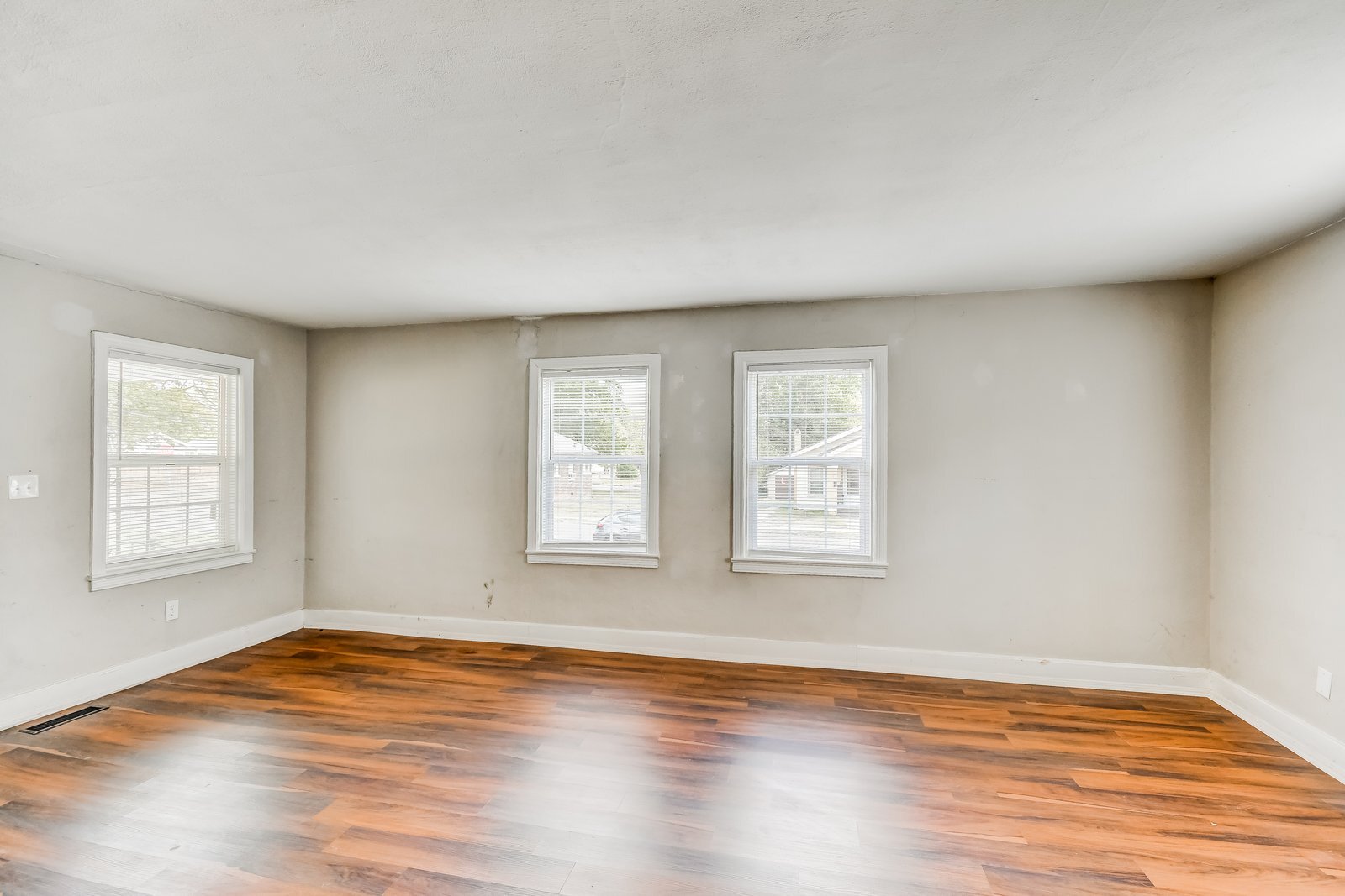 Building Photo - 5204 Ter Q