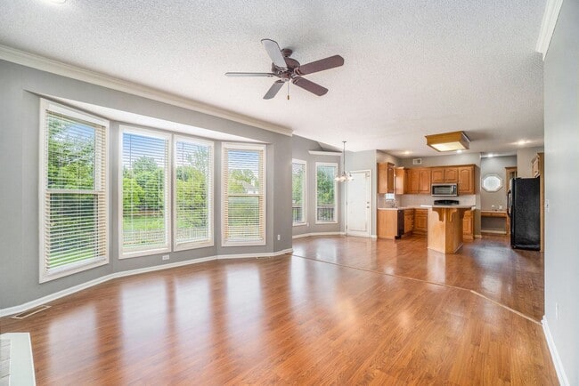 Building Photo - 4 Bed 3 Bath home in BlueValley