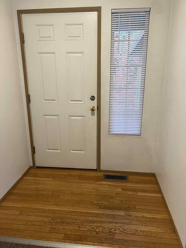 Building Photo - 2966 Sprague St