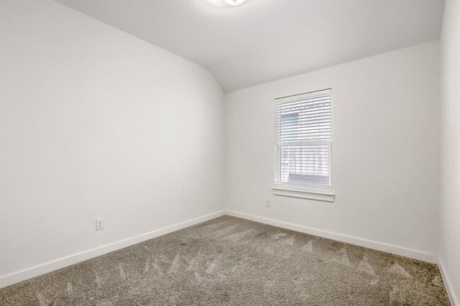 Building Photo - 356 Brandywine Rd