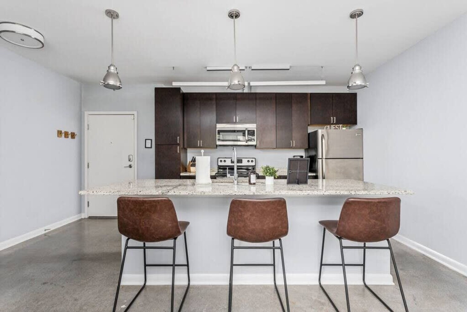 Building Photo - 421 E Market St