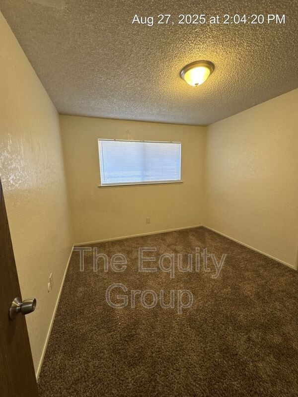 Building Photo - 2034 S Tracy Ct