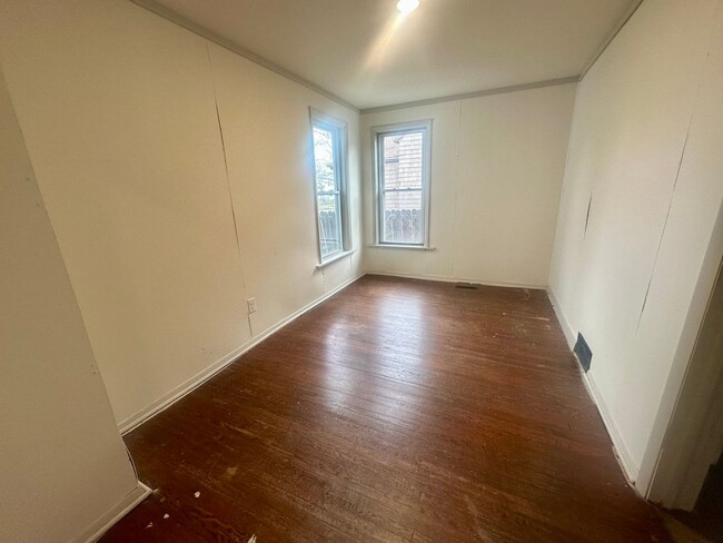 Building Photo - 507 Hamilton St