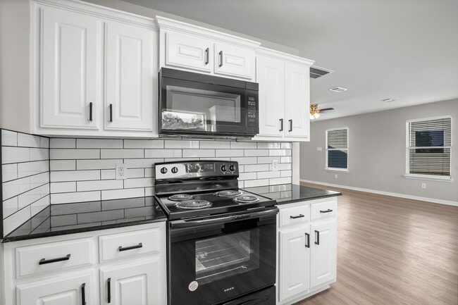 Building Photo - 29022 W Pecos River Ct