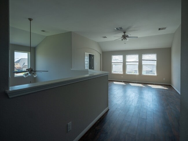 Building Photo - 2927 Overbrook Meadow Ln