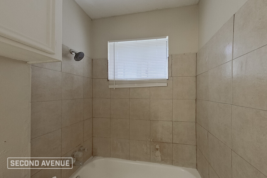 Building Photo - 6710 Maczali Dr