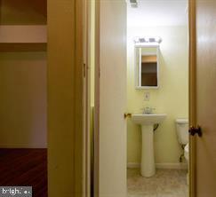 Building Photo - 7155 Donnell Pl