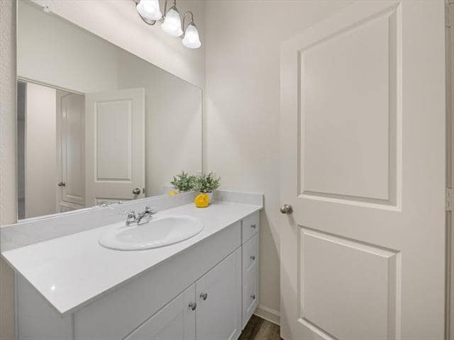 Building Photo - 617 Delaware Ave