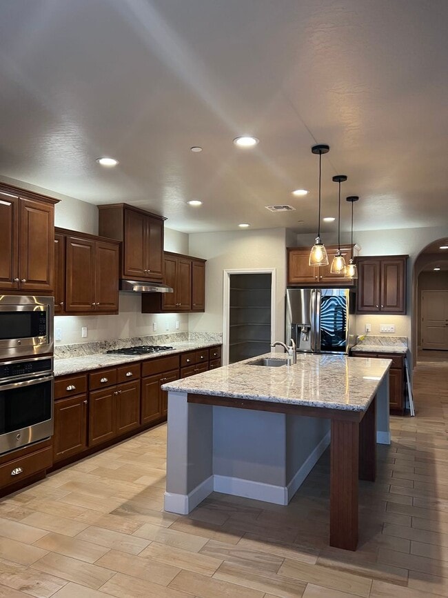 Building Photo - Charming 3 bedroom 2 bathroom with an office, located in Quail Run