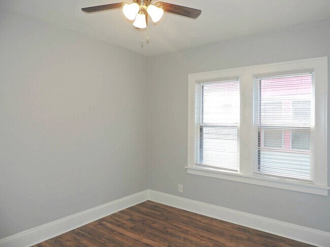 Building Photo - 3690 Hildana Rd