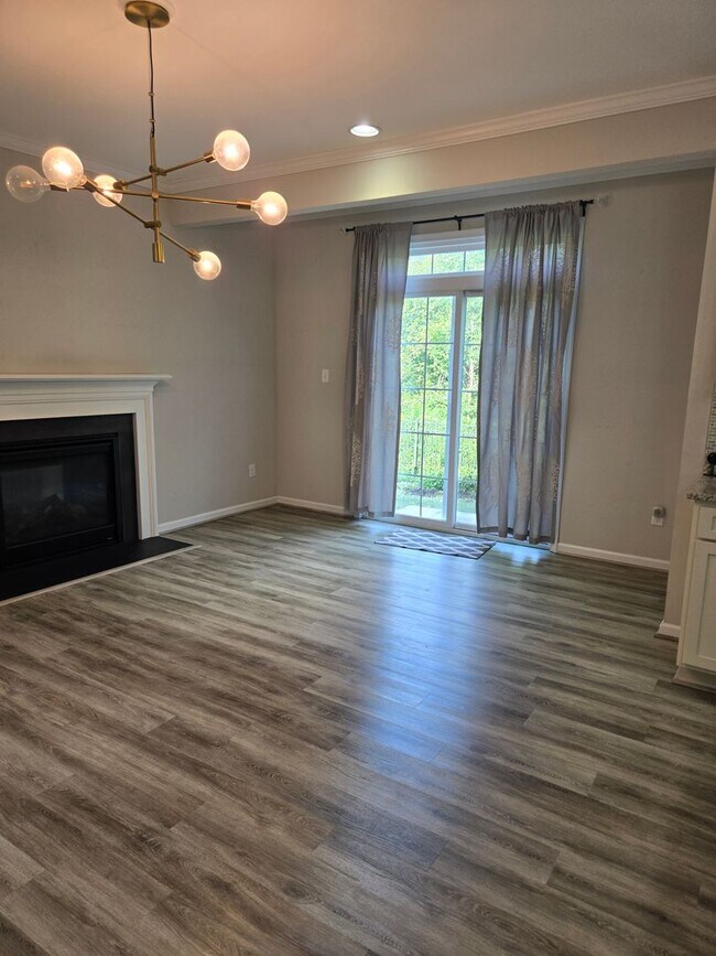 Building Photo - 2689 Annapolis Cir