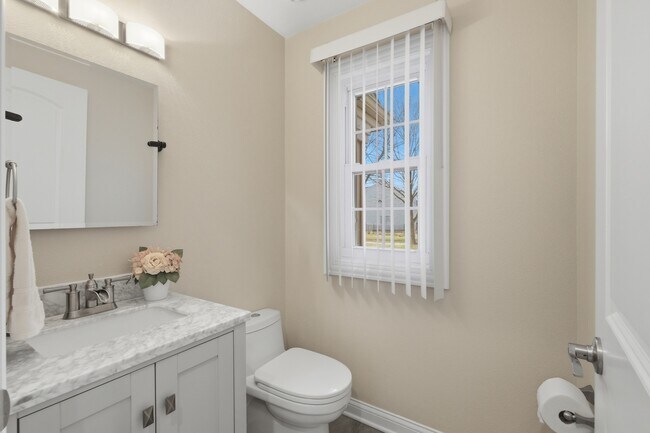 Building Photo - 1107 Popes Creek Cir