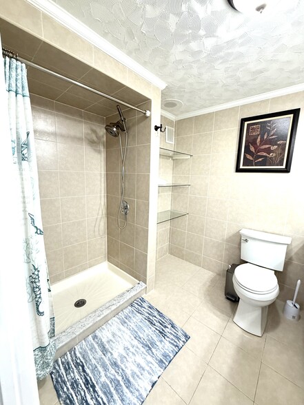 Building Photo - 3729 Hetten Ln