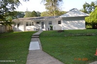 Building Photo - 14 Homestead Ln