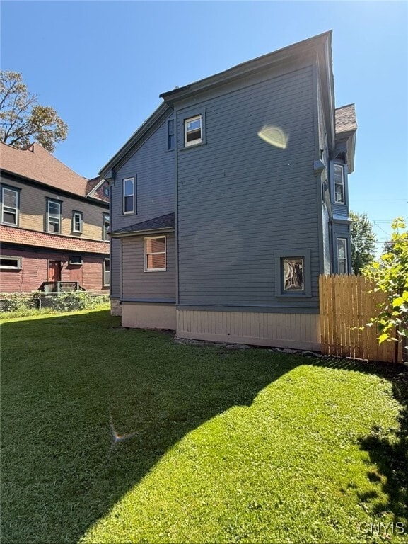 Building Photo - 302 Kellogg St