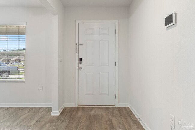 Building Photo - 10609 Queens Gate Cir