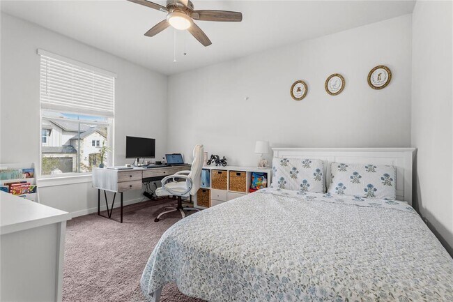 Building Photo - 2232 Nightjar Song Dr