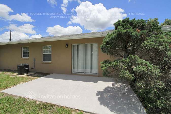 Building Photo - 896 McKenny Ave