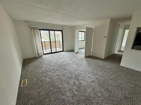 Building Photo - 9956 Johnnycake Ridge Rd