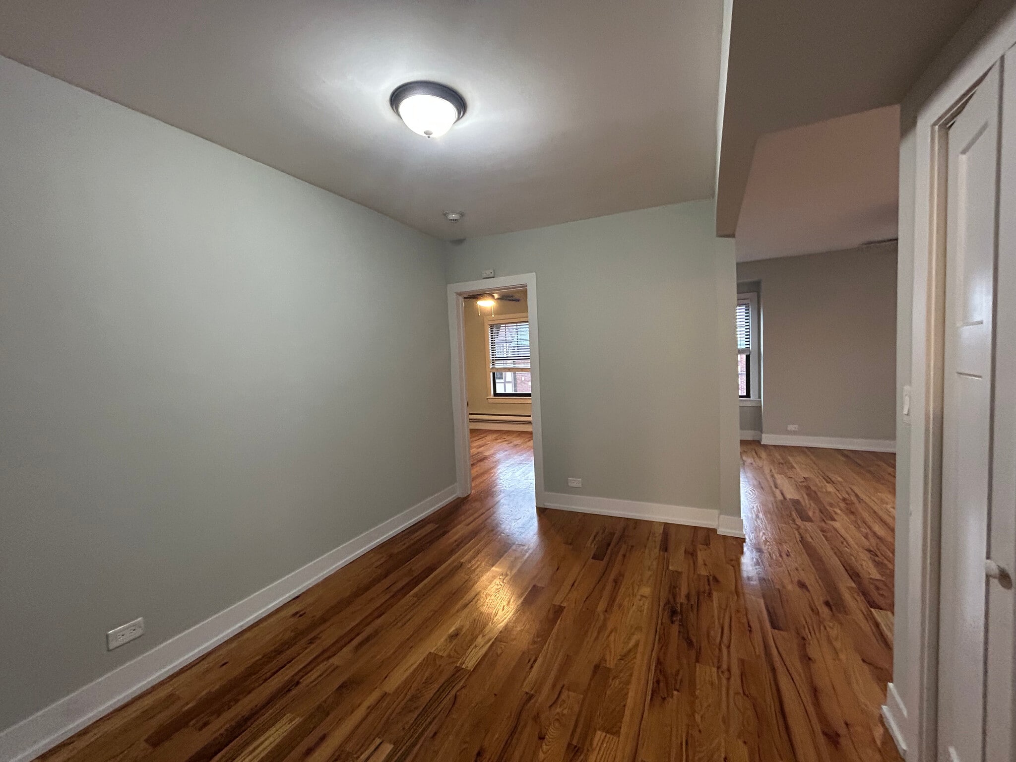 Building Photo - 545 Chestnut St