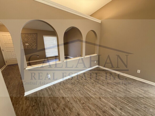 Building Photo - Sherwood 3 Bedroom Home